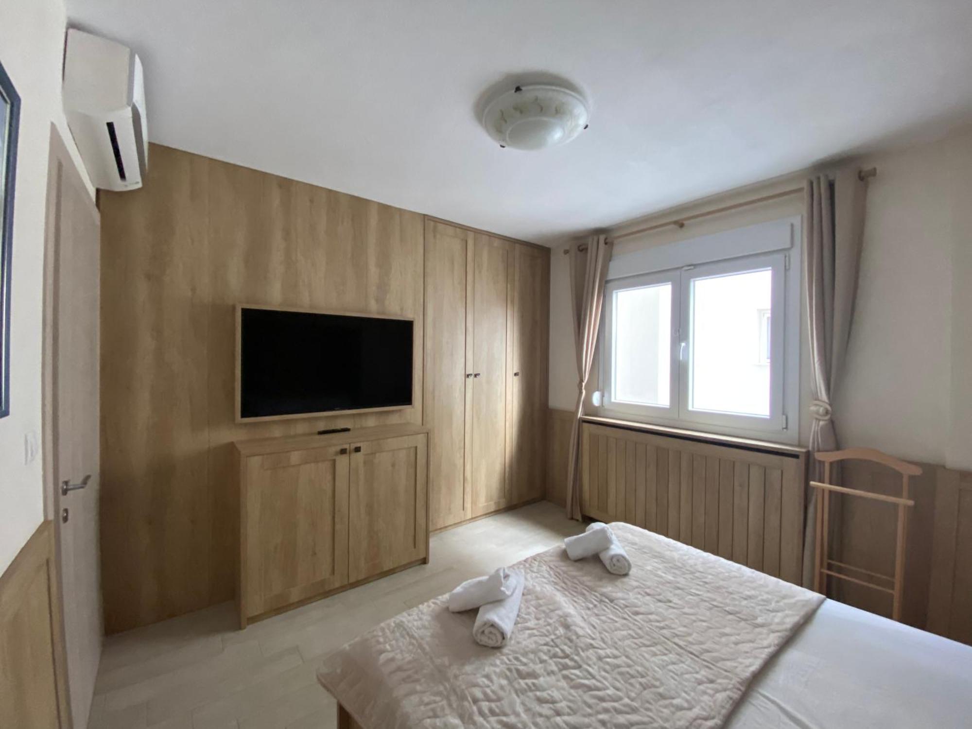 Villa Nikoleti Luxury Living นิกิติ ภายนอก รูปภาพ